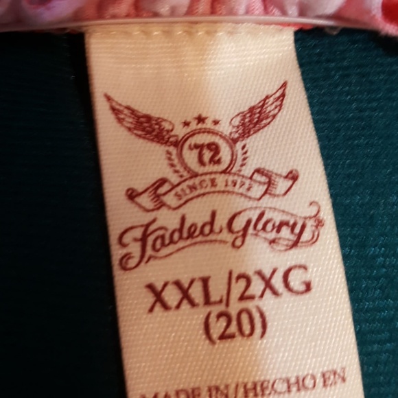 Pink and white tube top dress🎆5 for 30🎆 - Picture 4 of 4